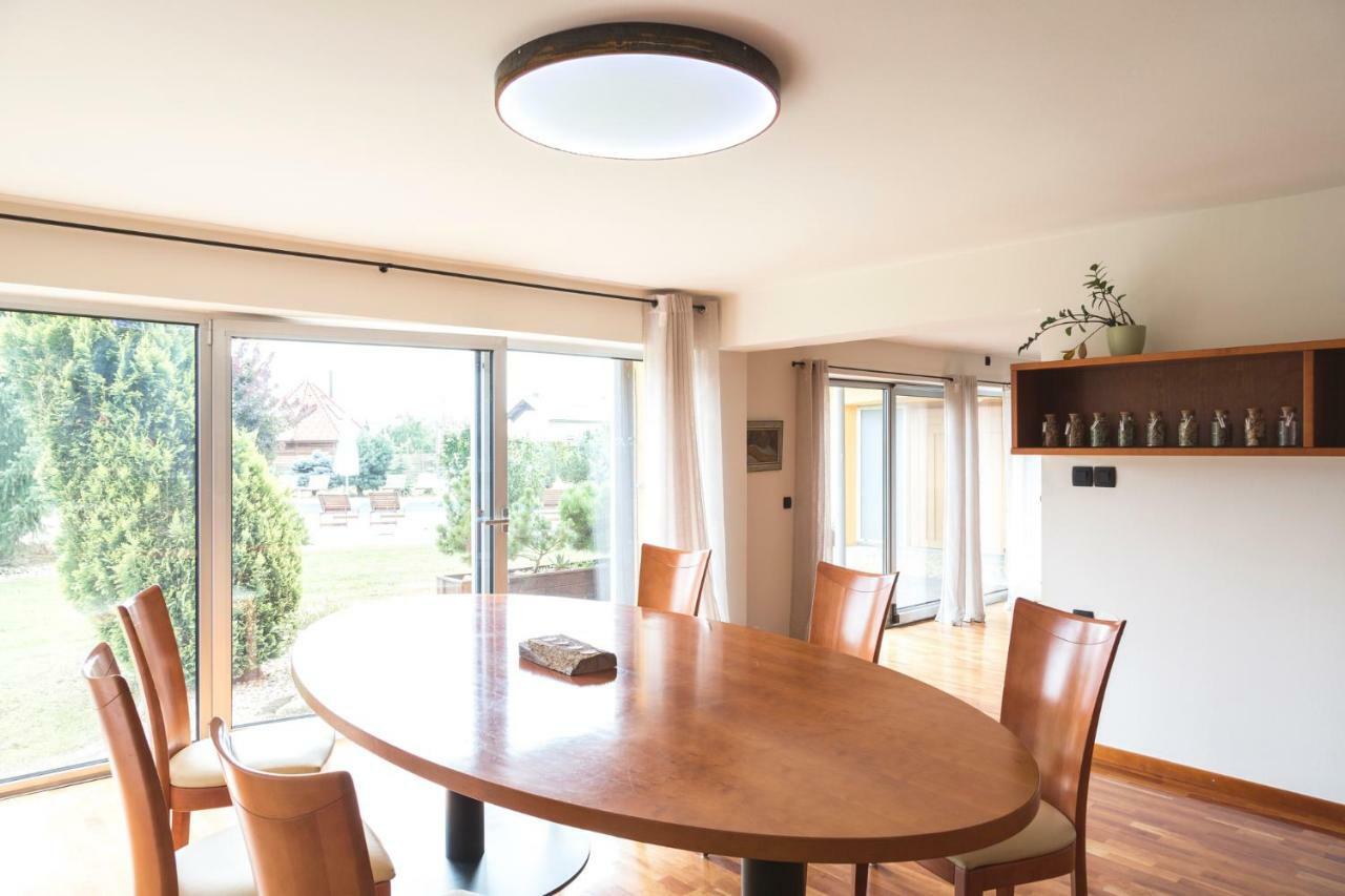 Vila Izabela Križevci pri Ljutomeru Exteriör bild